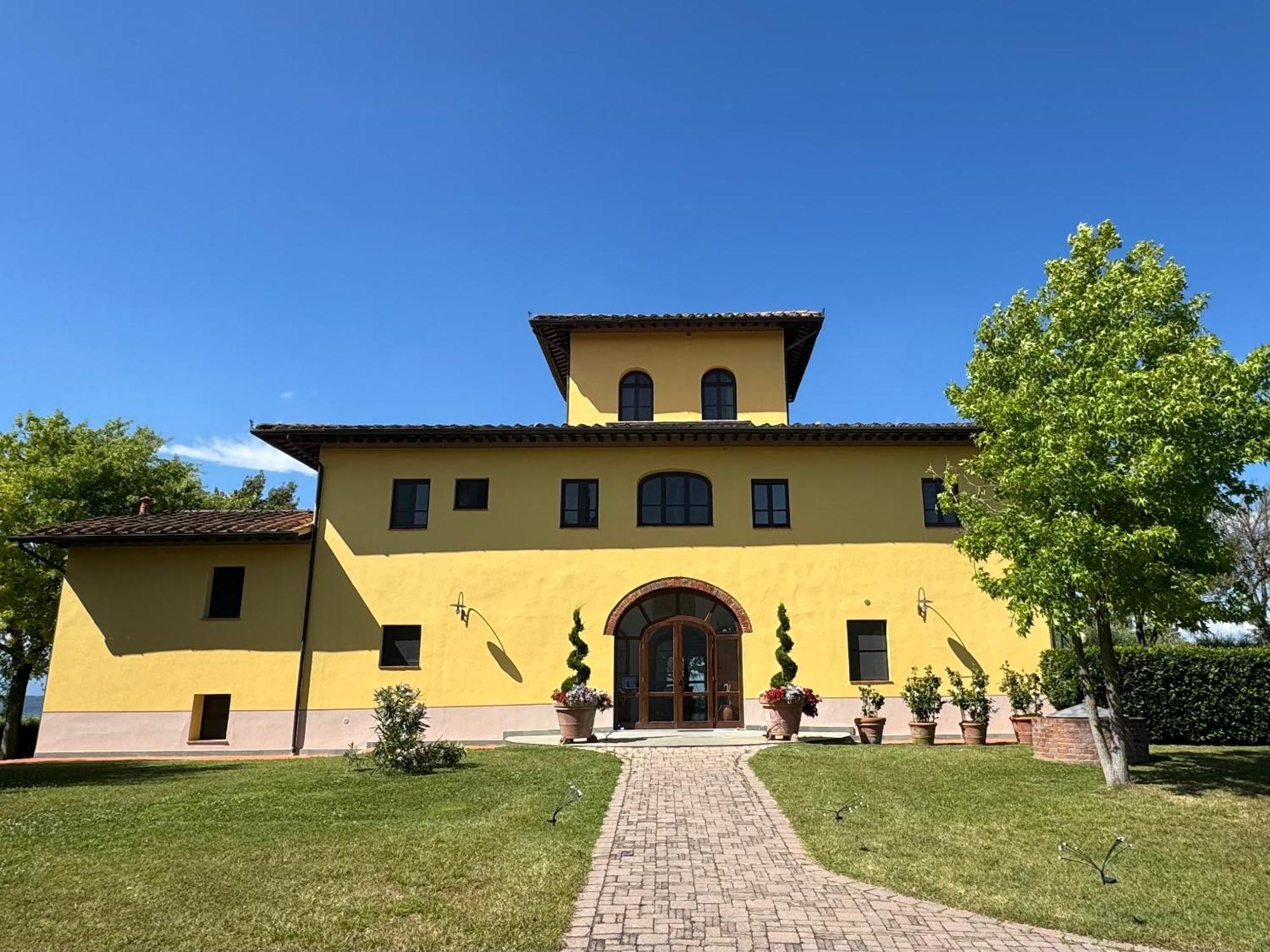 Agriturismo Cascina Cipressa San Romano  Zewnętrze zdjęcie
