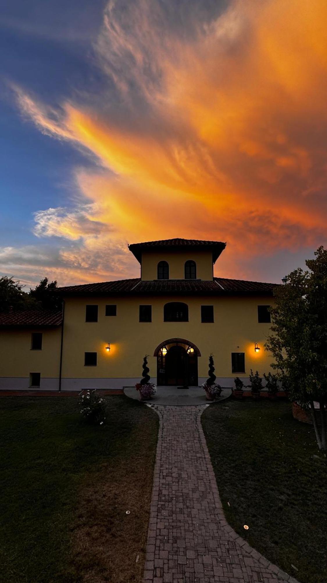 Agriturismo Cascina Cipressa San Romano  Zewnętrze zdjęcie